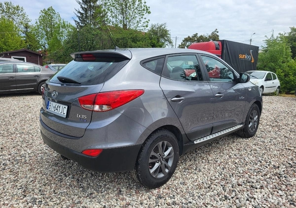 Hyundai ix35 cena 56700 przebieg: 139000, rok produkcji 2015 z Bardo małe 121